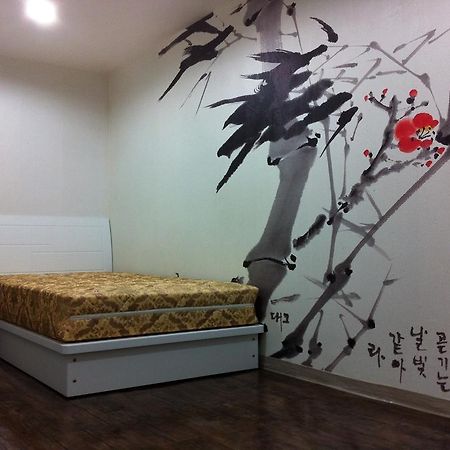 Itaewon Land Spa & Guesthouse Seul Cameră foto